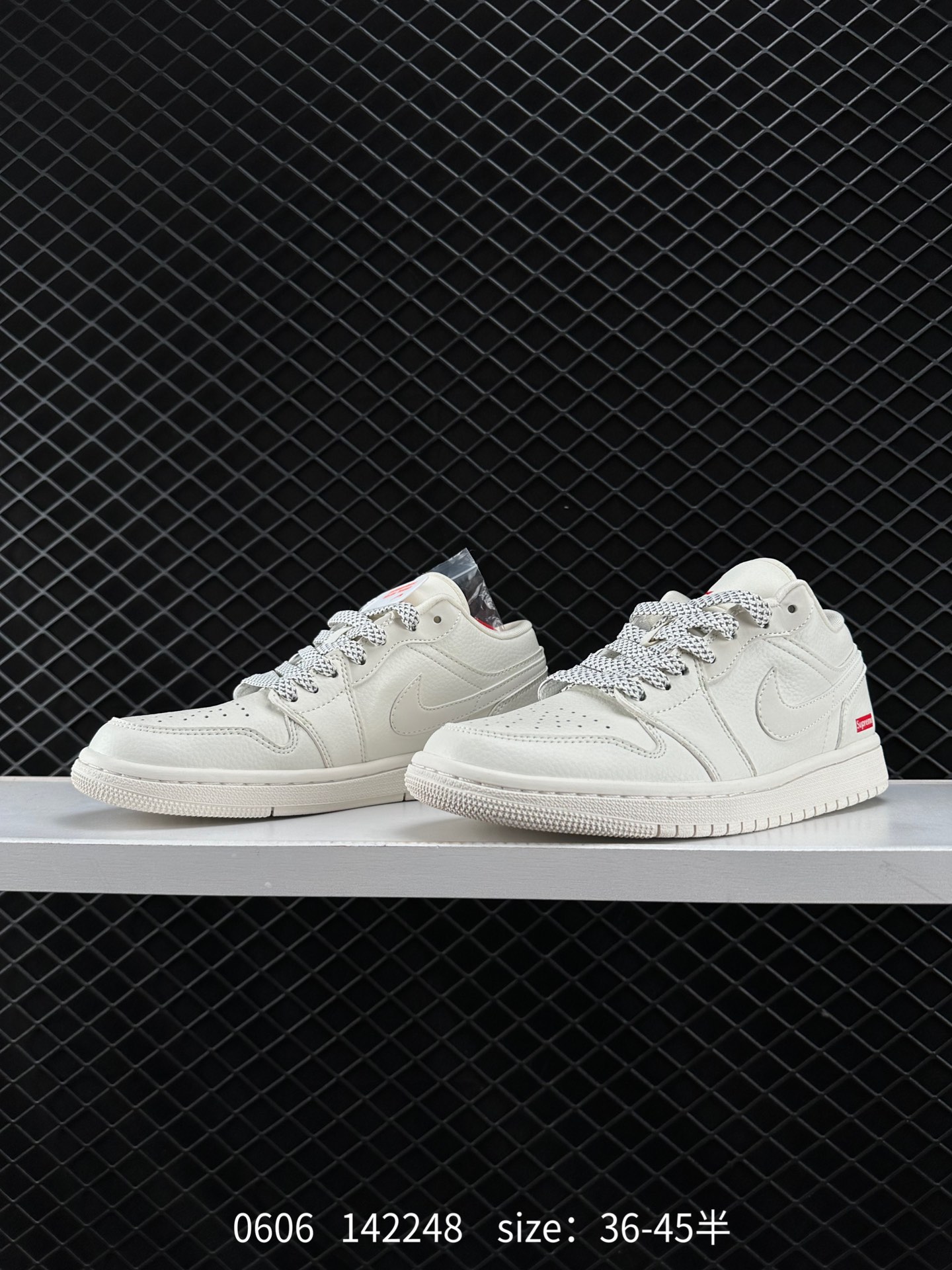 Air Jordan 1 Low AJ1